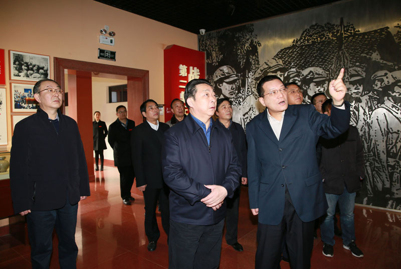 冯键800.jpg