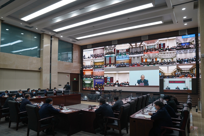 黄强在省应对新冠肺炎疫情应急指挥部疫情防控工作视频调度会议上强调坚定信心从严从紧以快制快千方百计确保在一周内实现社会面清零「相关图片」